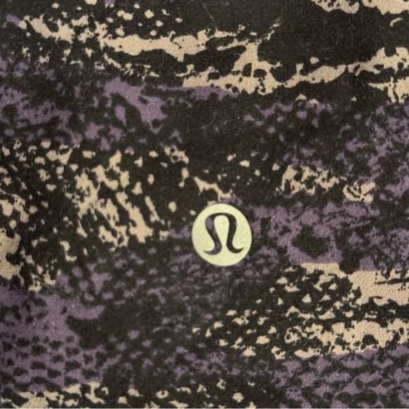 Lululemon Athletica Black Purple Patterned Leggings Womens Size 6 - Picture 3 of 6